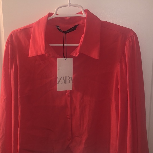 Pink cropped button down - Picture 2 of 2